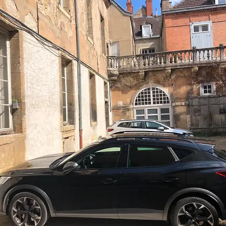 Appart Cosy 6 Personnes - Parking Gratuit - Centre Ville Historique Dijon Exterior foto