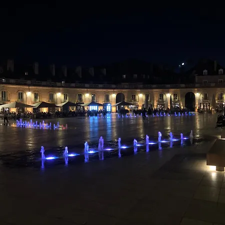 Appart Cosy 6 Personnes - Parking Gratuit - Centre Ville Historique Dijon Exterior foto