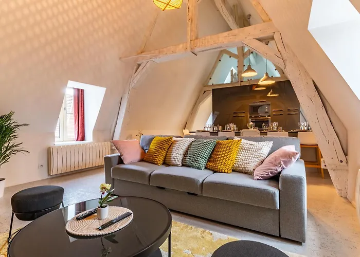 Appart Cosy 6 Personnes - Parking Gratuit - Centre Ville Historique Dijon