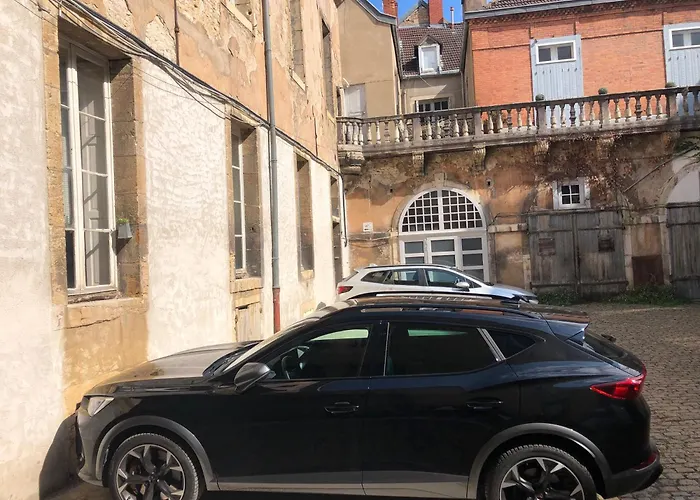 Appart Cosy 6 Personnes - Parking Gratuit - Centre Ville Historique Dijon