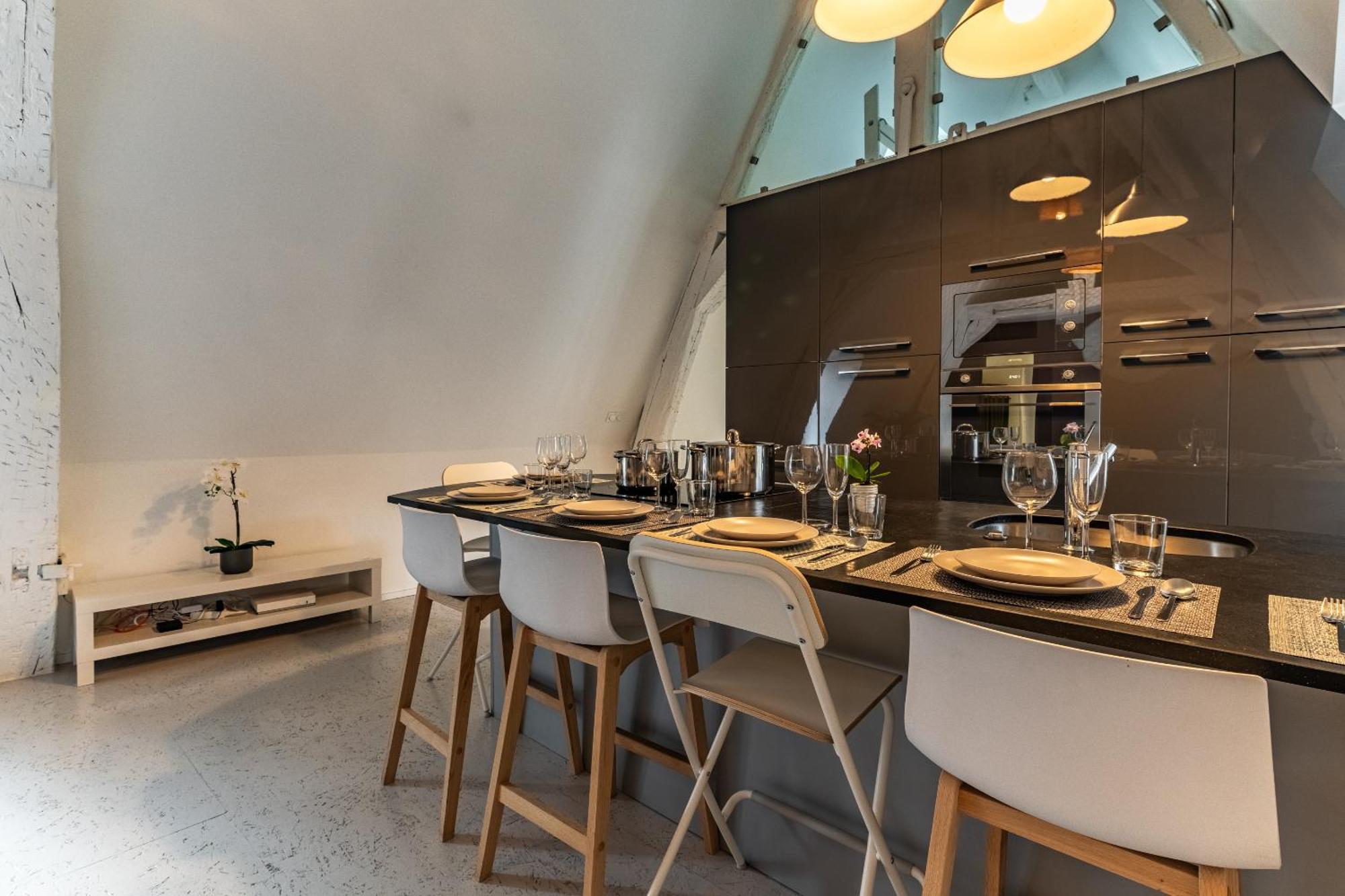 Cosy 6 Personnes - Parking Gratuit - Centre Historique Apartment *